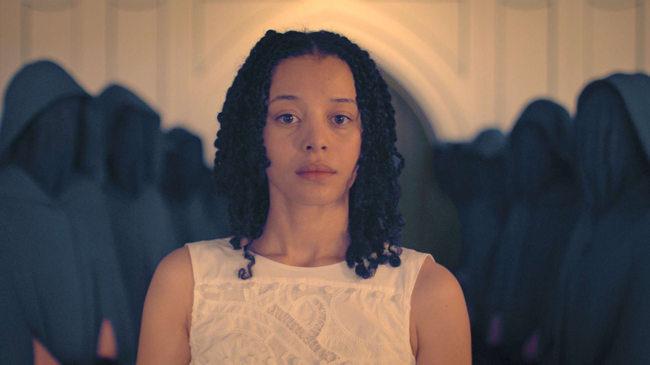 Se traileren til ny ‘The Handmaid’s Tale’-serie – med ’One Battle After Another’-stjerne i front