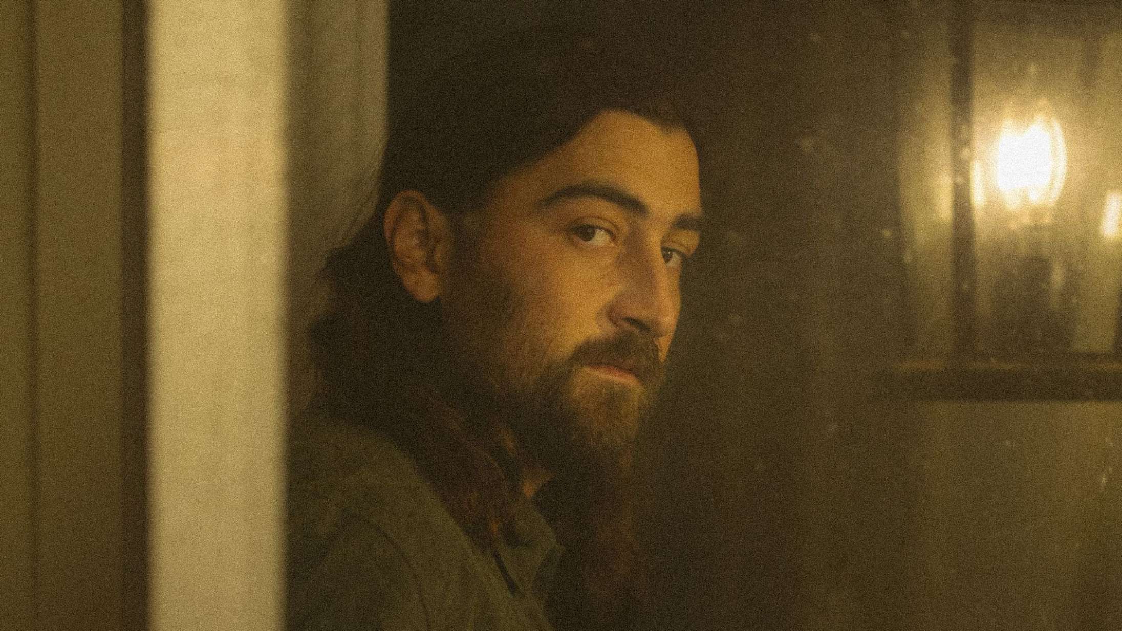 Noah Kahan annoncerer kæmpe dansk koncert