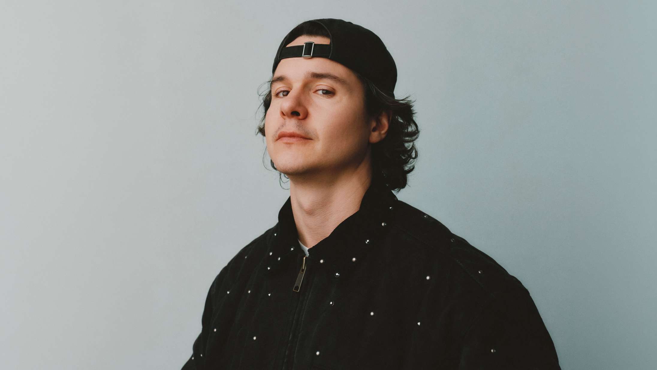 Lukas Graham vil tilbage til rødderne, men ‘Good Times’ lugter stadig af popmaskine