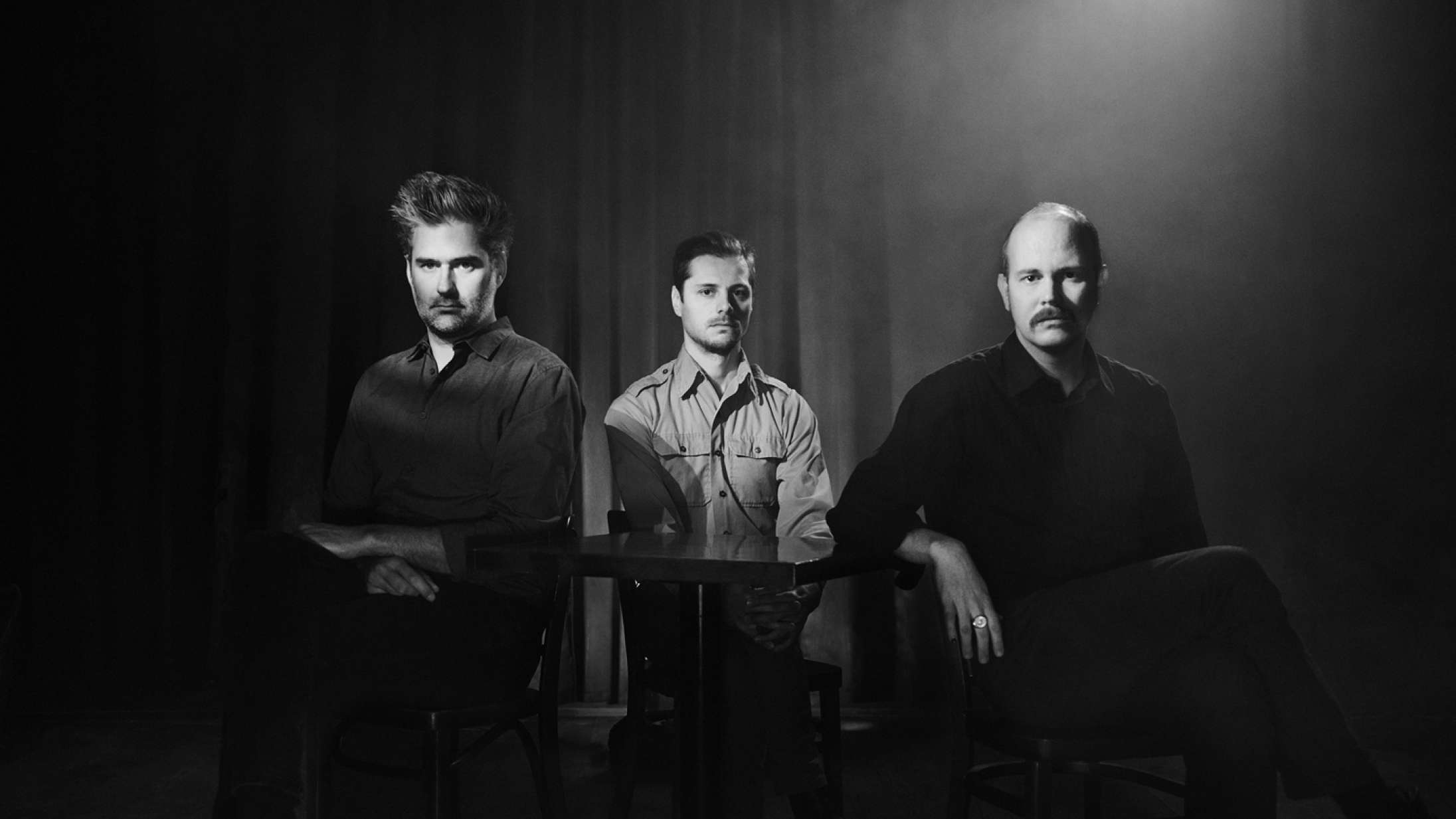 Forsanger i anmelderost indieband død som 44-årig