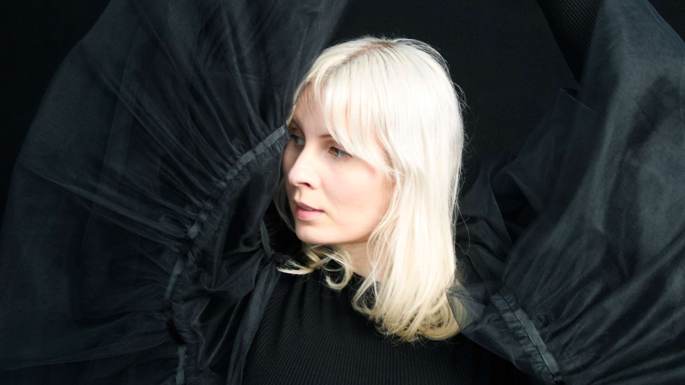 De bedste album, vi har hørt den seneste måned: Det har været nogle vanvittige uger for dansk popmusik!