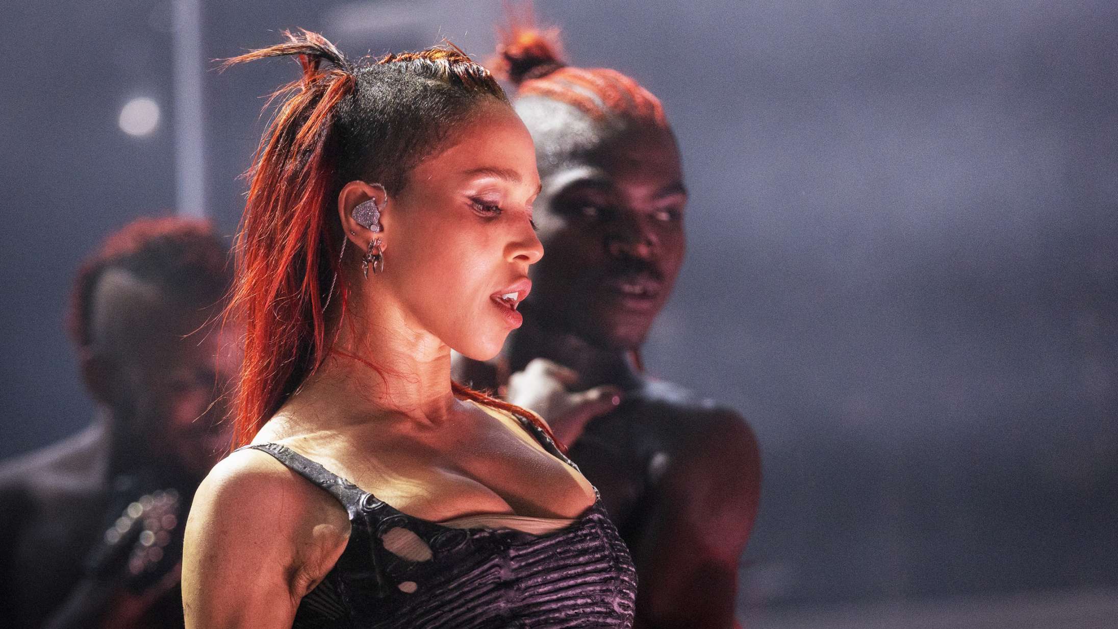FKA Twigs ekstremtestede menneskekroppen og gjorde den til et kunstværk i Falkonersalen