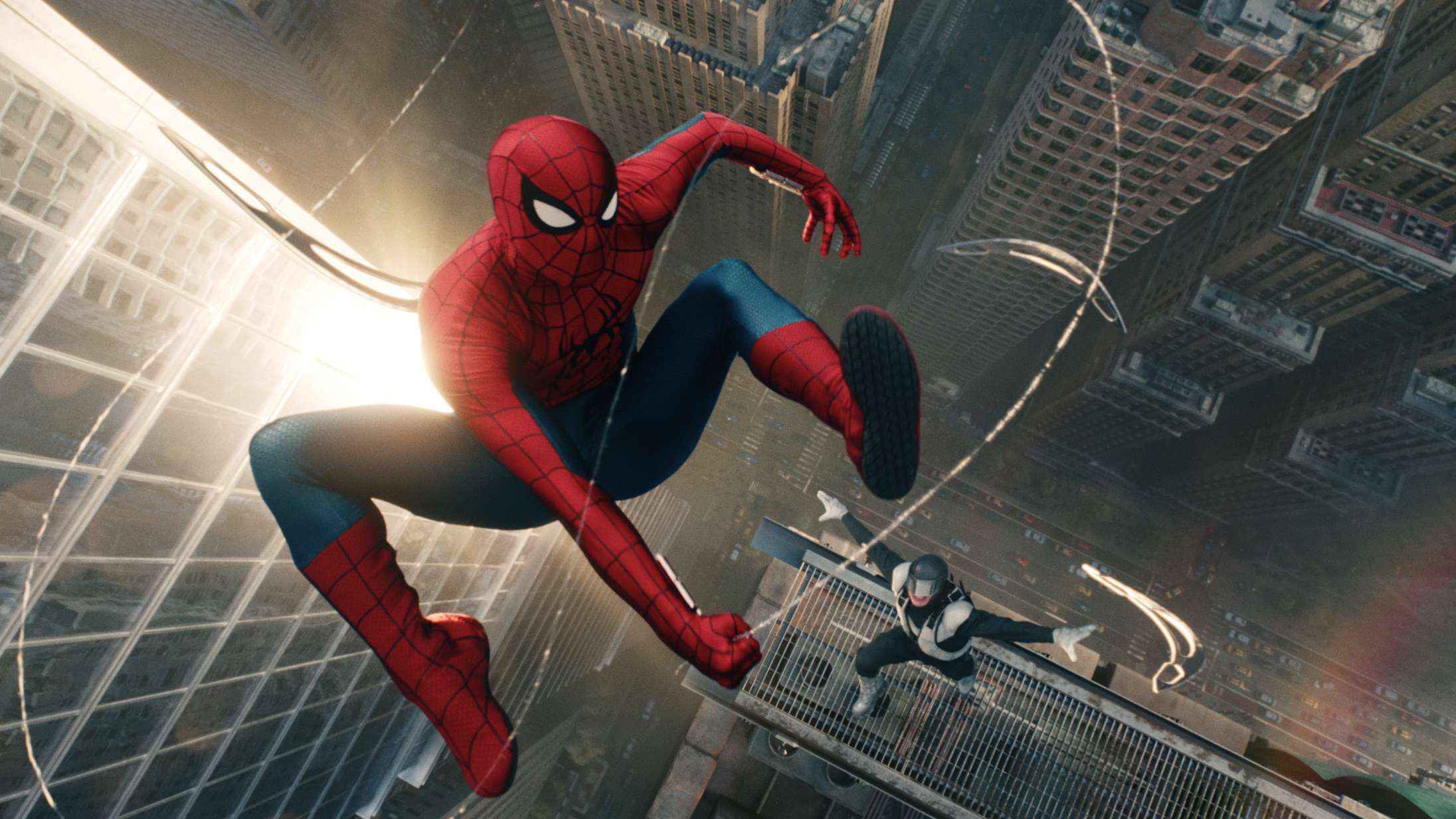 ‘Avengers: Endgame’-instruktører hylder ny ‘Spider-Man’-film for at slå deres sensationelle rekord