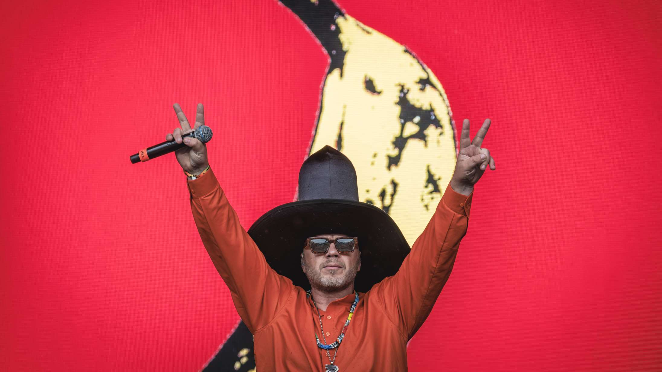 Roskilde Festival: Malk De Koijn er blevet en institution i dansk hiphop, men det betyder ikke, at de laver institutionsrap