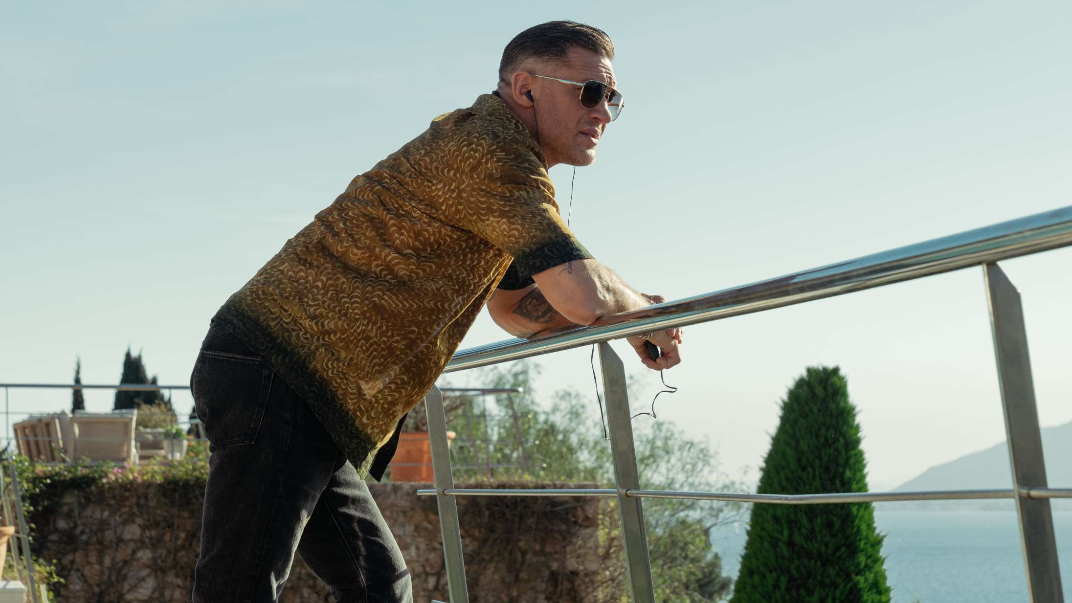 Tom Hardy er tilbage efter stor konflikt på settet i traileren til ‘MobLand’ sæson 2