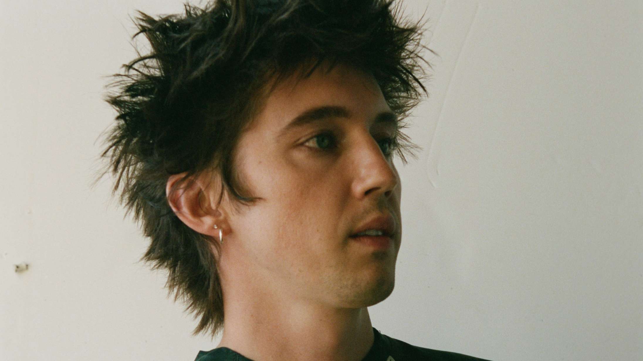 Troye Sivans ‘She’s the Best’ sætter ord på en erfaring, som de fleste homoseksuelle mænd nok kender