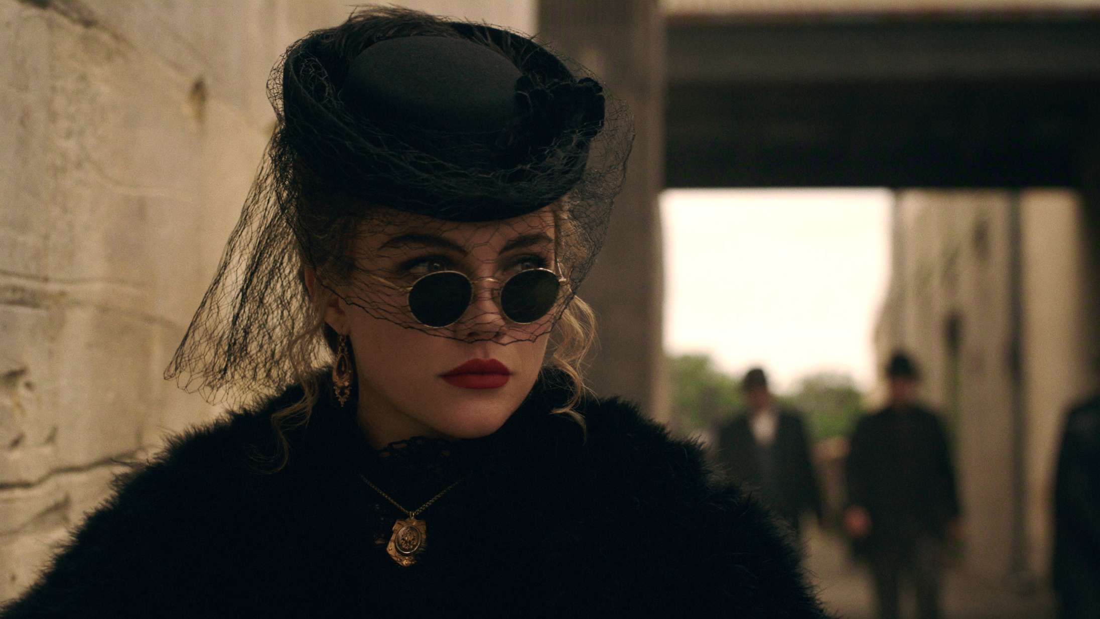 ‘East of Eden’: Florence Pugh er ikke det bedste ved Netflix-versionen af verdens bedste historie