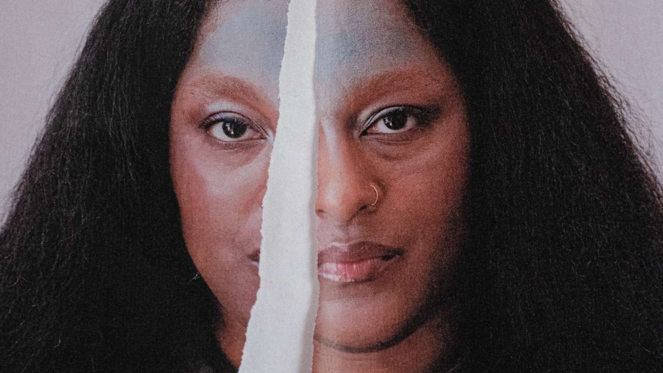 De bedste album, vi hørte i august: Jeg sidder på kanten af mit sæde – spændt på, hvor musikken nu tager mig hen