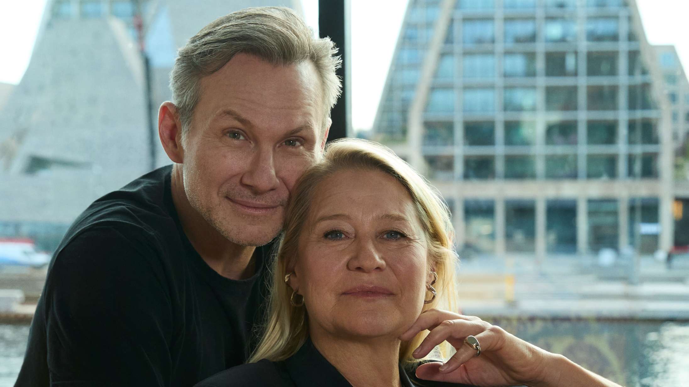 Trine Dyrholm og Christian Slater indtager hovedrollerne i kommende dogmefilm